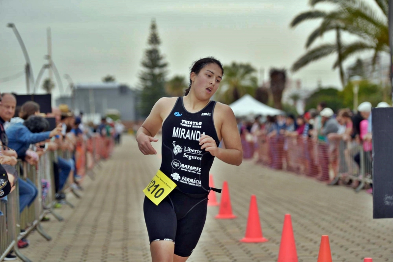 Ricardo Batista sagra-se campeão europeu de triatlo sprint